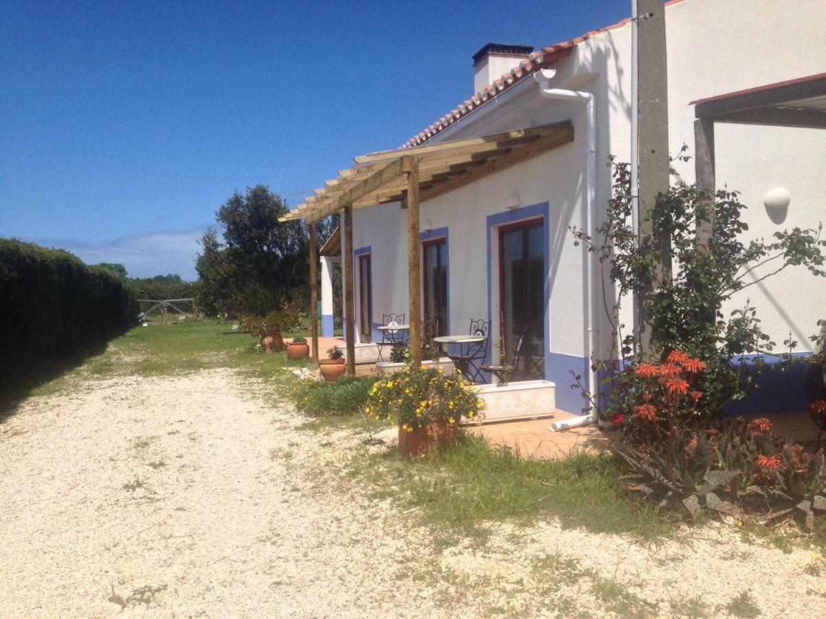 Quintinha Mojud Bed & Breakfast Rogil Exterior photo